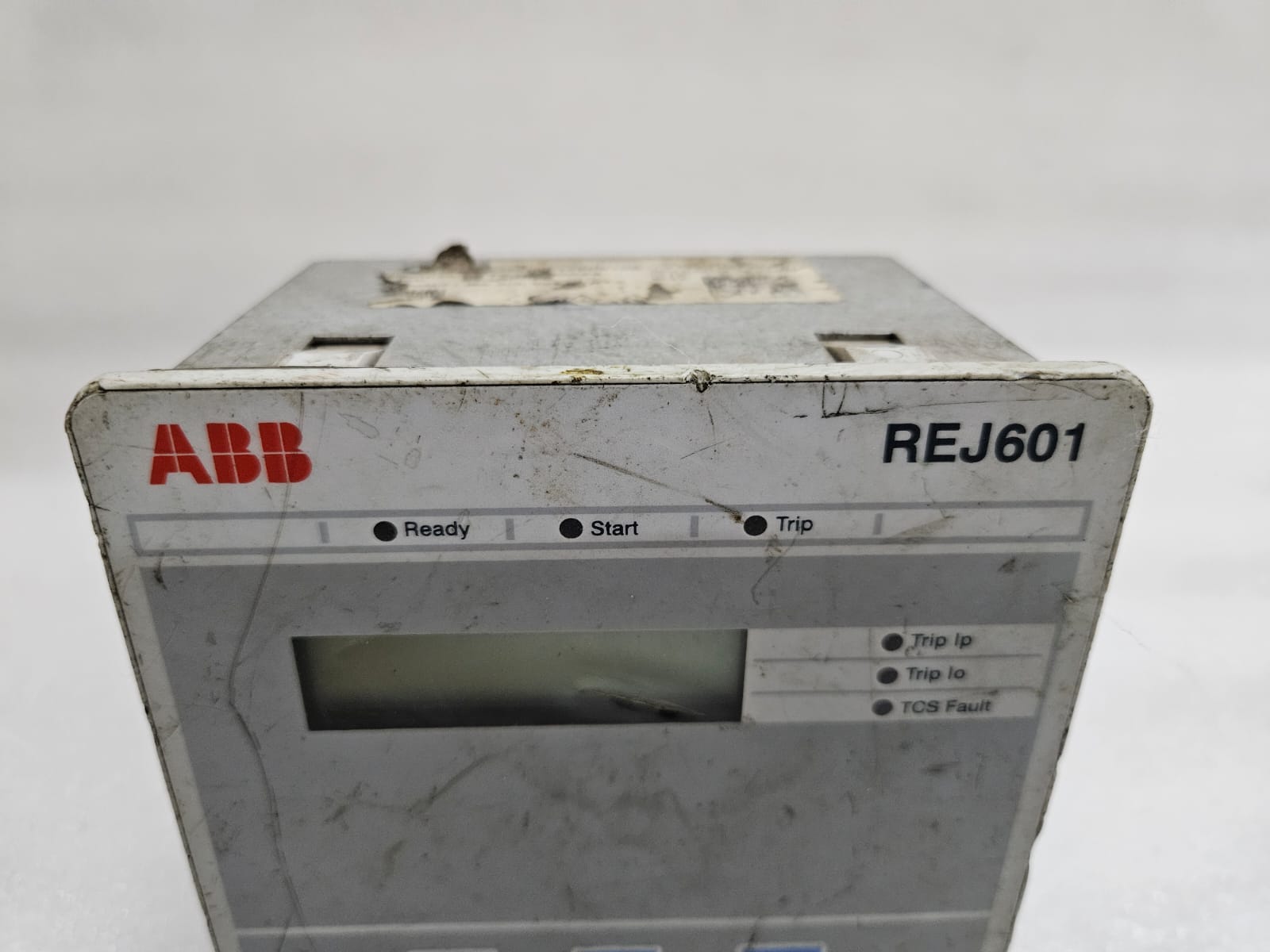 ABB REJ601 FEEDER PROTECTION RELAY
