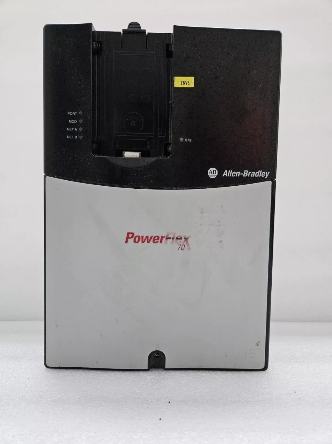 ALLEN BRADLEY 20AC030A0AYNANC0 AC DRIVE