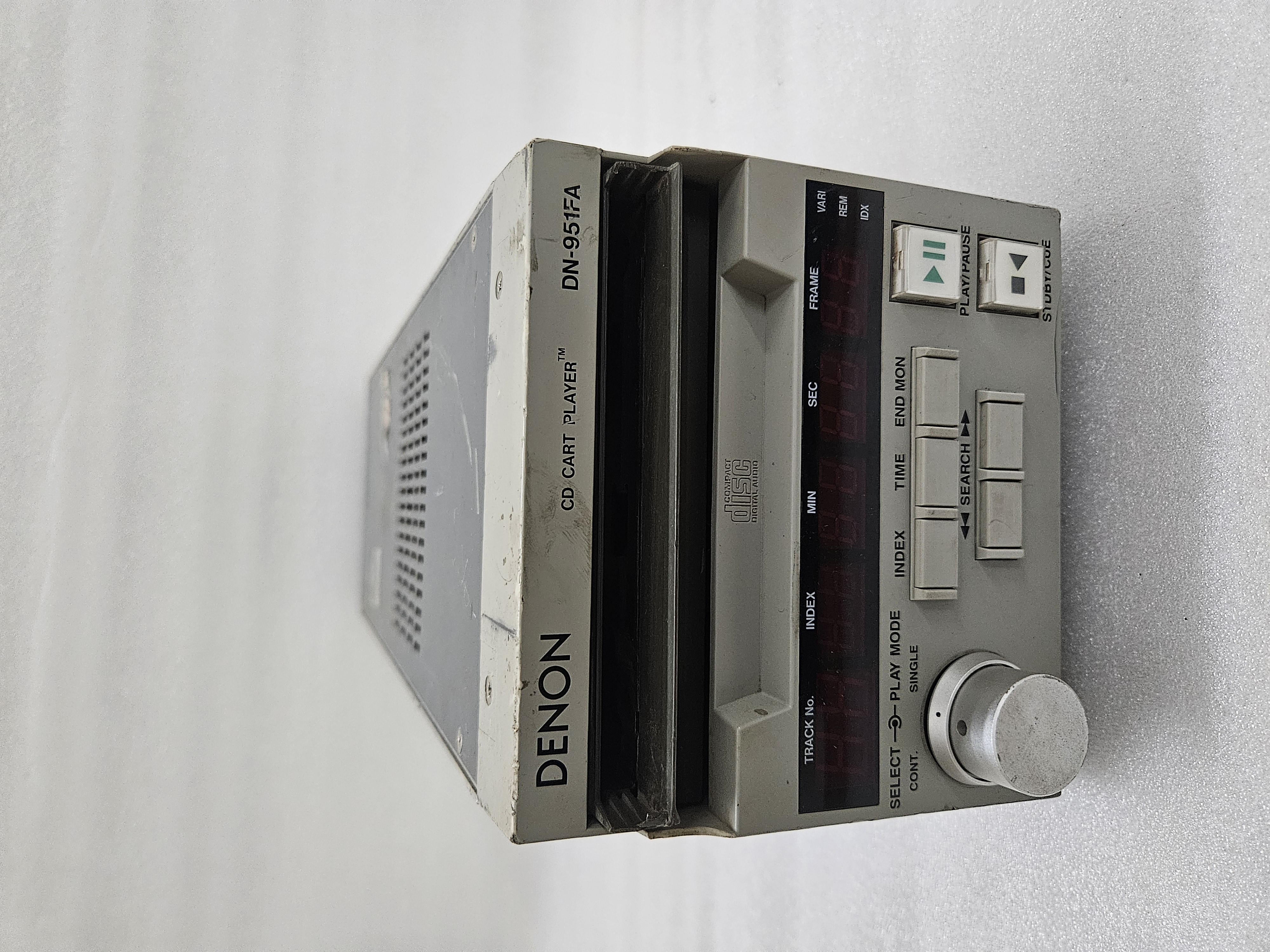 Denon DN-951FA Professional Audio CD Player-Tested