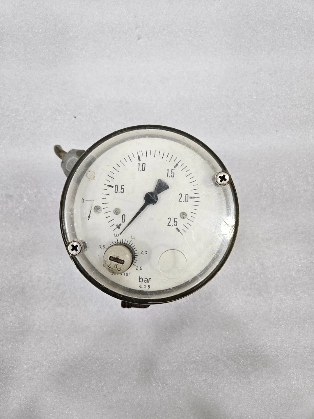 Fischer DS1104NA01A1 Differential Pressure Gauge