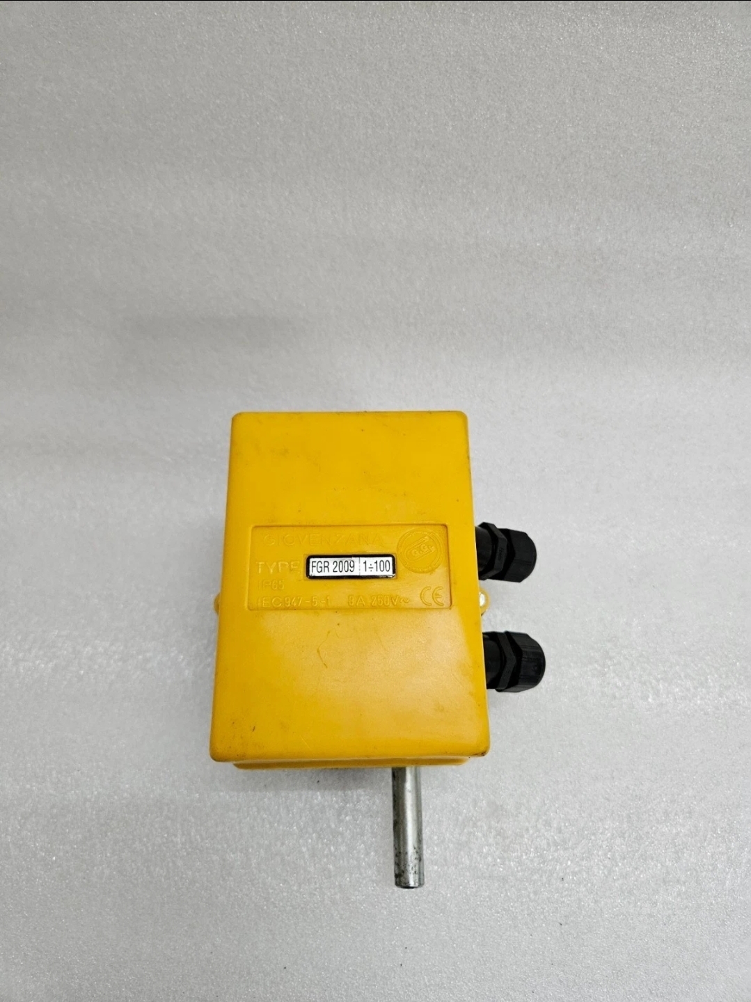 GIOVENZANA FGR2009 ROTARY GEAR LIMIT SWITCH 8A 250V