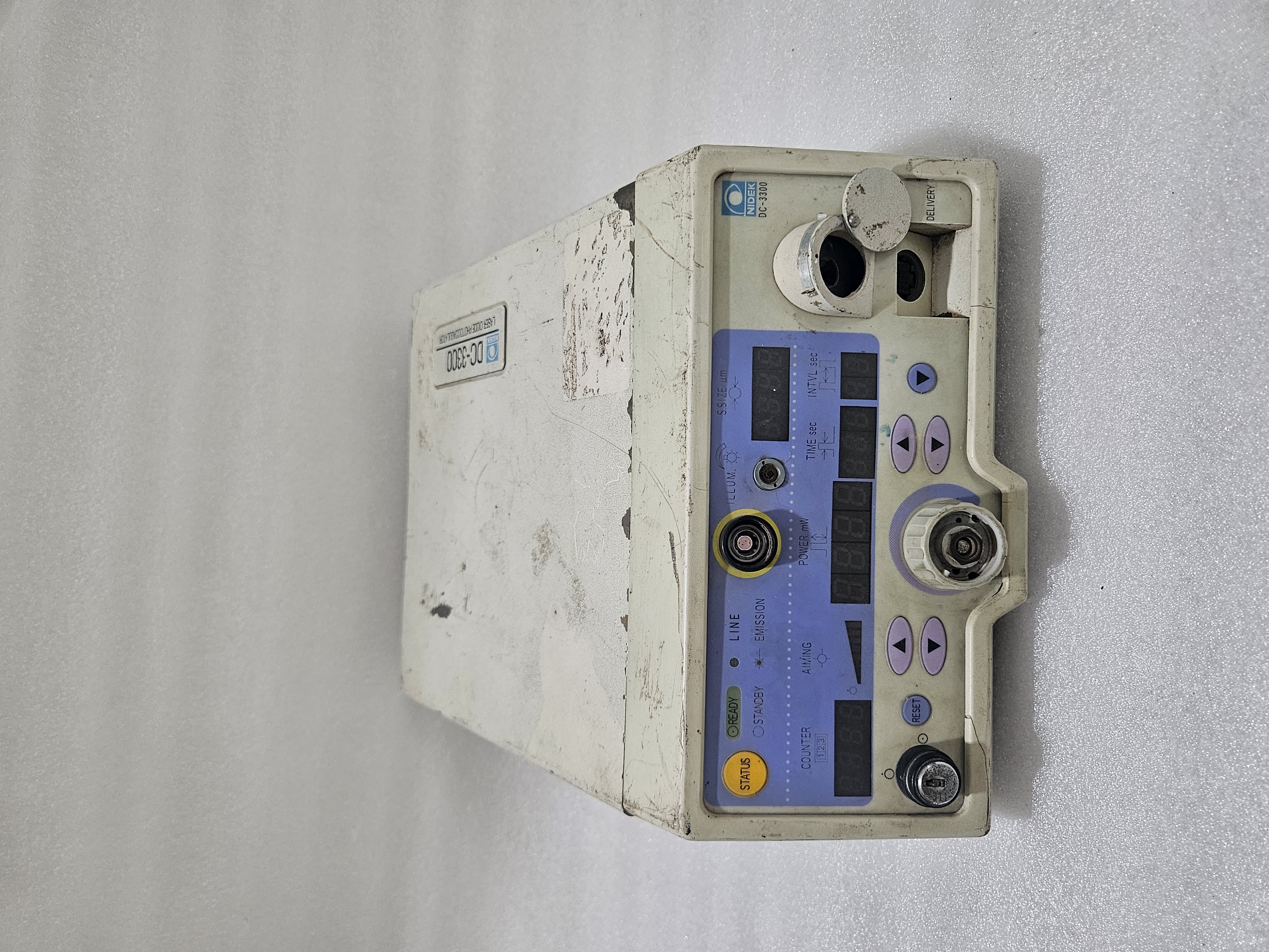 NIDEK  DC-3300 LASER DIODE PHOTOCOAGULATOR SYSTEM