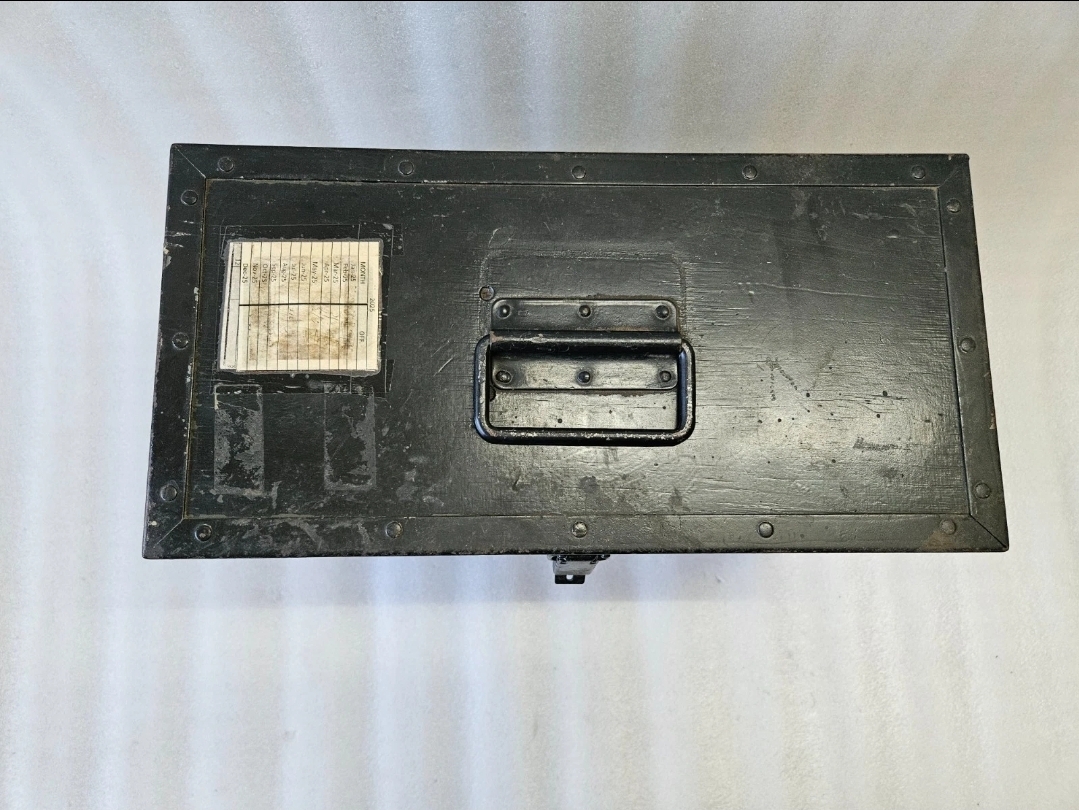 NIFE JUNGNER AB SIG 57-5 SINGLE ALDIS LAMP WITH CASE AND EQUIPMENTS