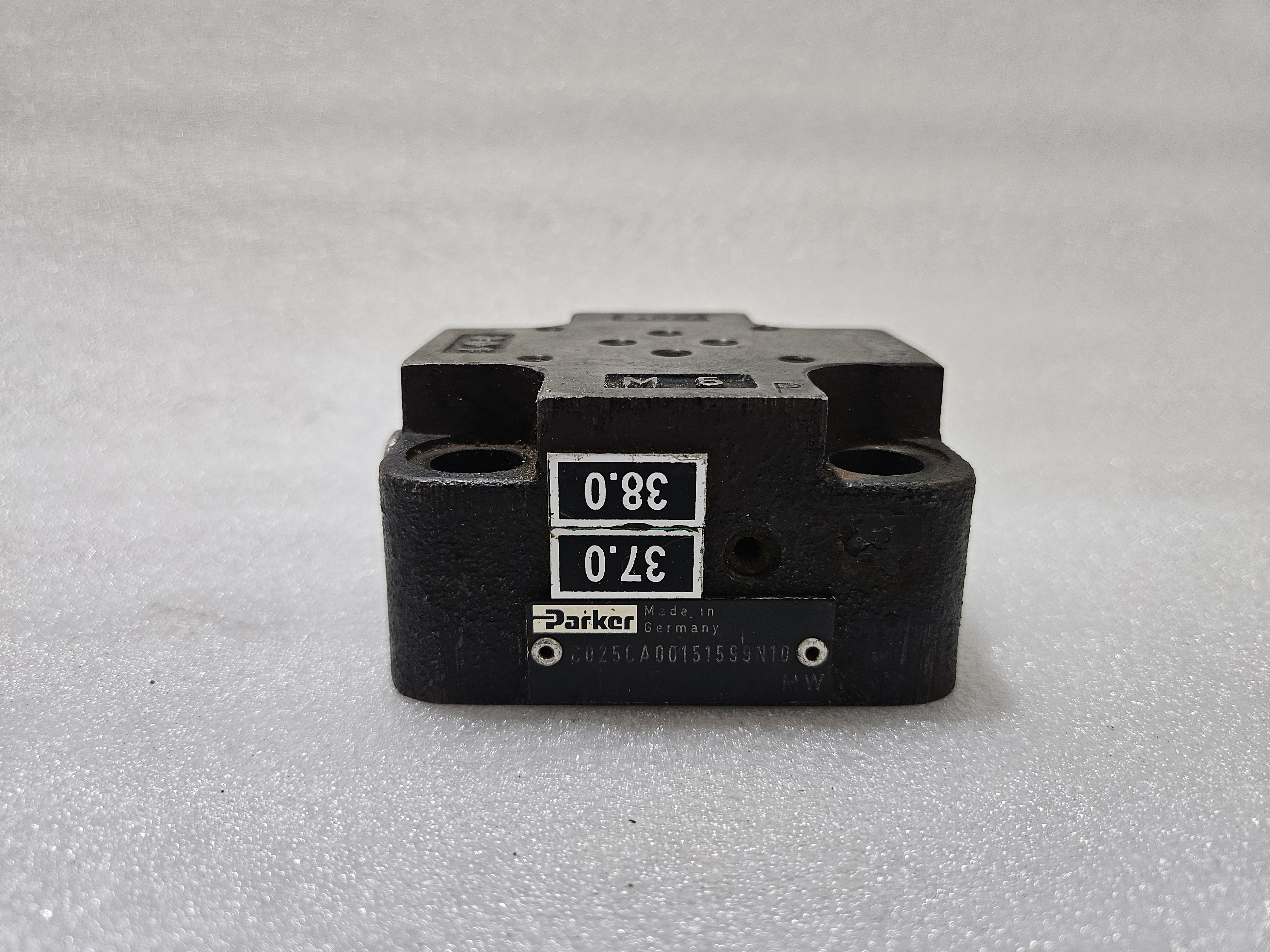 Parker C025CA00151599N10 Valve
