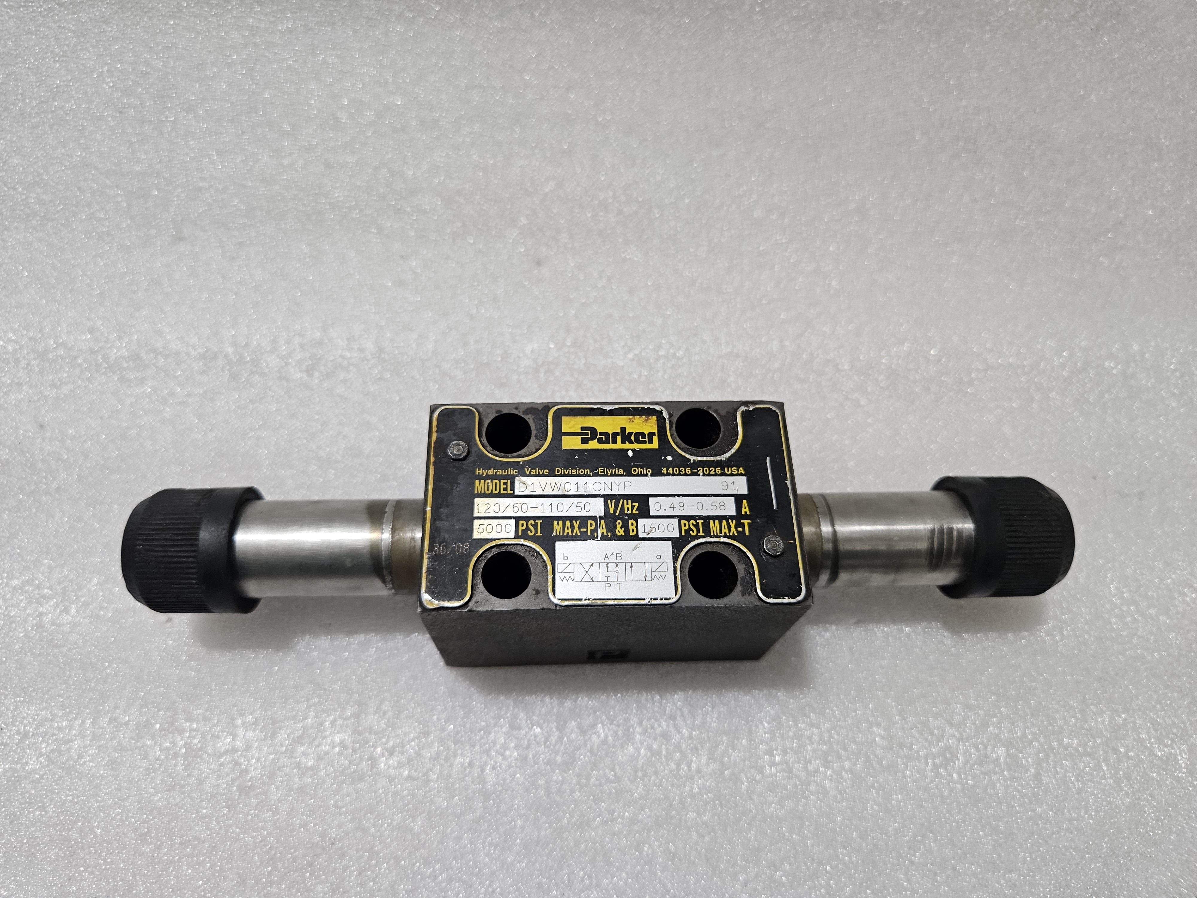 PARKER D1VW011CNYP HYD DIR VALVE SOLENOID 5000 PSI