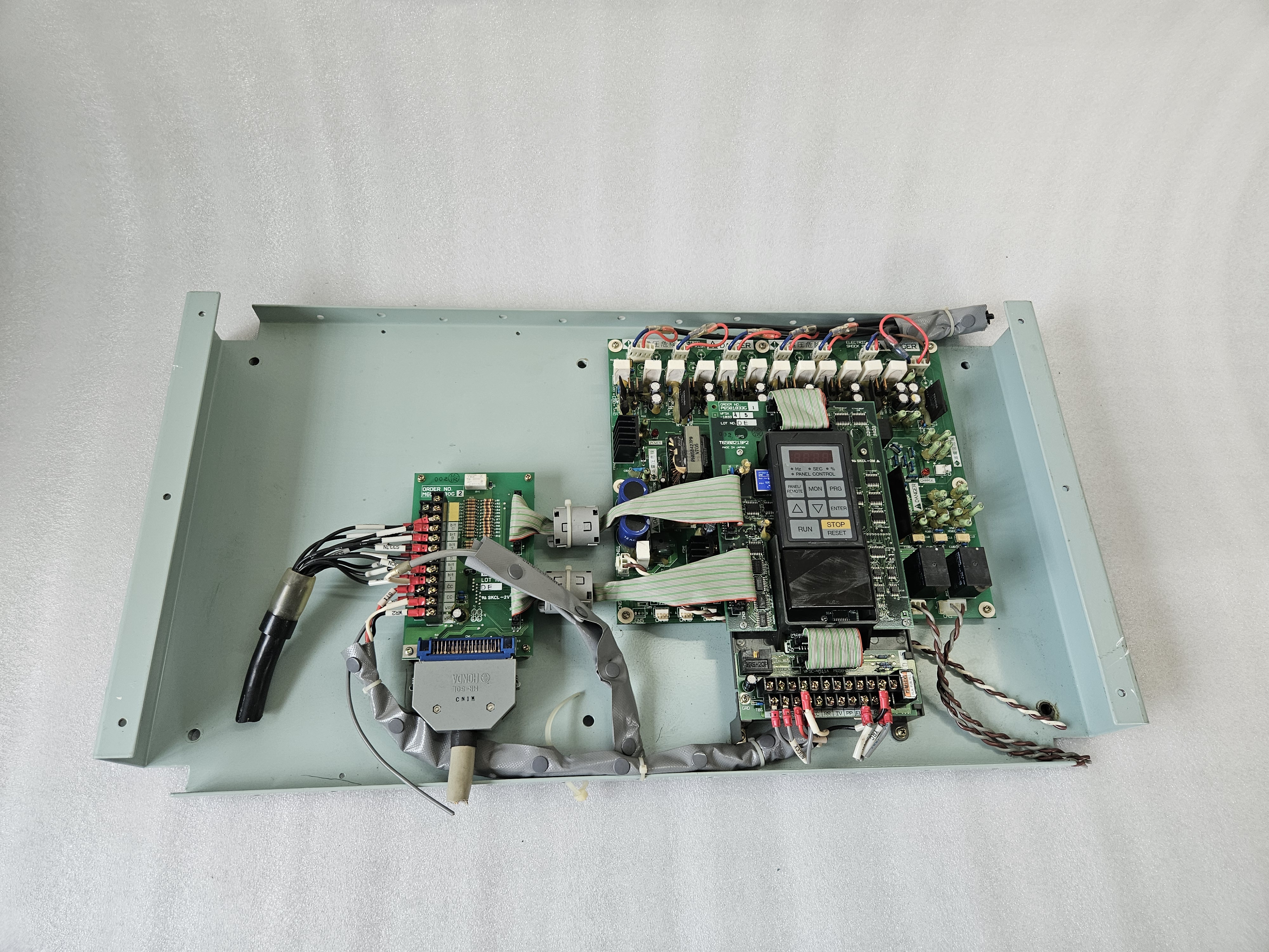 TOSHIBA P6581939P2 Control Panel T6580219P2 P6581833G VF5X-1833 A5